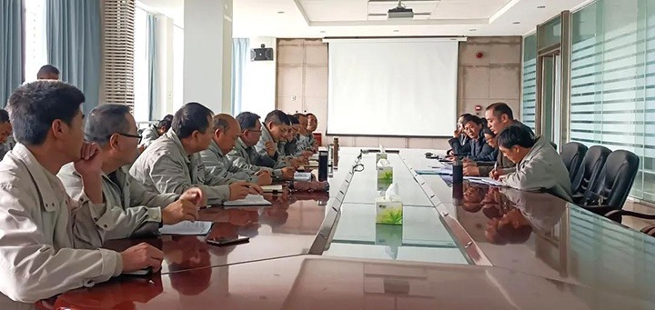 云煤（pp电子）集团清静检查组到先锋化工公司开展春节前清静生产检查