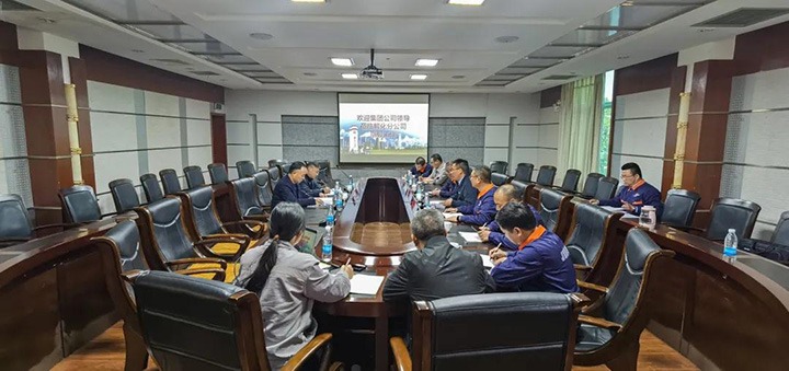 云煤（pp电子）集团党委书记、董事长宁德刚一行到解化化工分公司调研指导