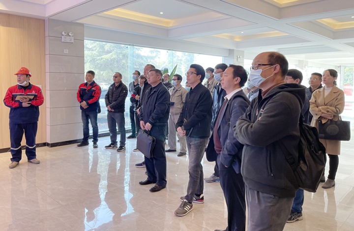 云煤（pp电子）集团到云南天安化工、云南磷化集团学习交流企业治理智能化建设履历