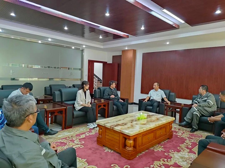 【简讯】寻甸县委副书记杨勇到先锋煤业调研、曲煤焦化公司开展2022年清静生产月应急演练活动、羊场煤矿公司得马煤矿单轨吊试运行乐成