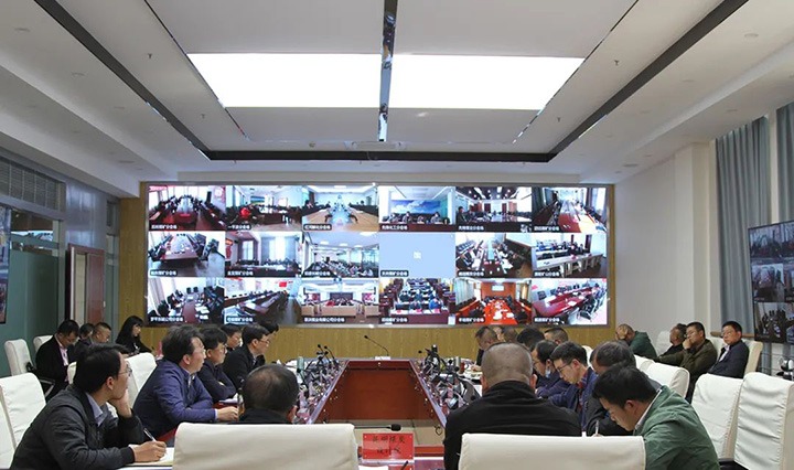 云煤（pp电子）集团召开三季度经济运行剖析会暨“奋战一百天，，，冲刺四序度”生产谋划专项行动推进会