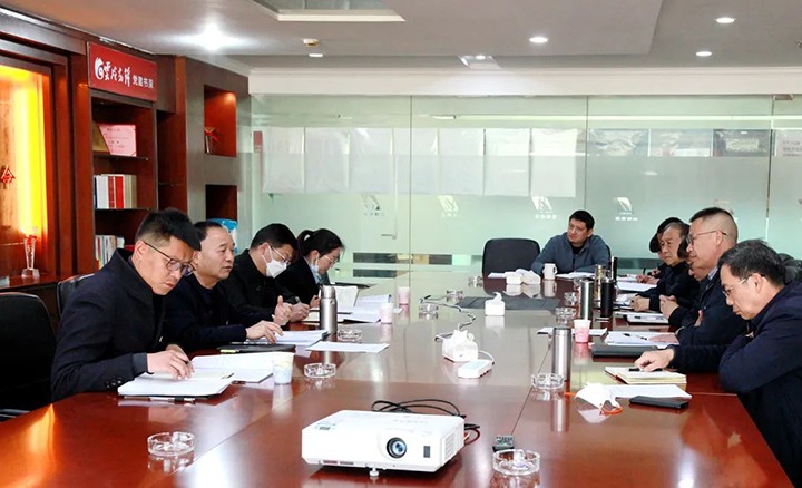 云煤（pp电子）集团党委书记、董事长宁德刚一行到解化清洁能源公司指导年度民主生涯会