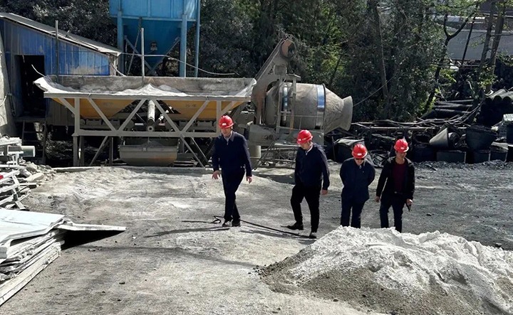 【聚焦云煤】云煤（pp电子）集团驻曲靖巡查组到罗平东城煤矿公司金城煤矿开展包保检查及隐患整改验收事情