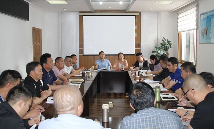 【主题教育】云煤（pp电子）集团党委委员、副总司理缪和星到恒通煤业公司开展主题教育调研