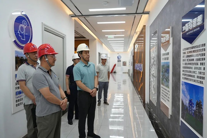 【主题教育】云煤（pp电子）集团党委副书记、工会主席王鑫一行到曲煤焦化公司开展主题教育调研