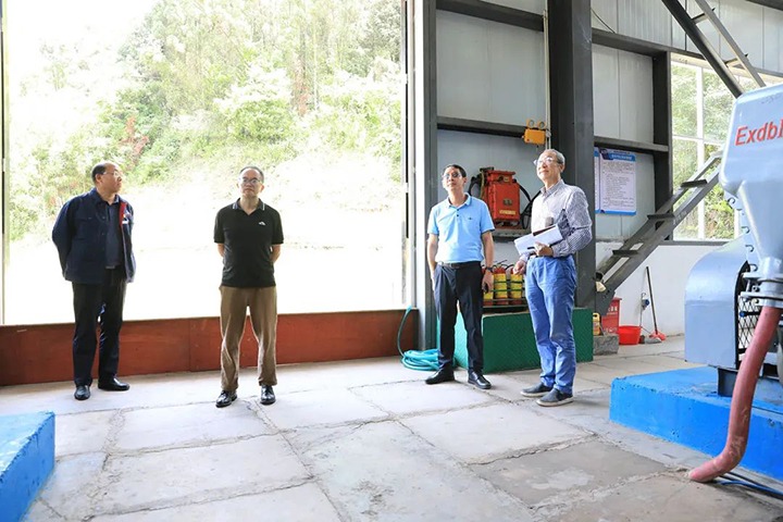 【主题教育】云煤（pp电子）集团党委委员、副总司理缪和星到团结煤业公司开展生产谋划治理调研