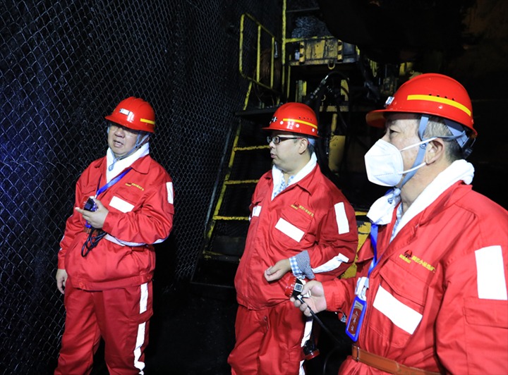 【聚焦云煤】云煤（pp电子）集团专职外部董事寸延峰一行赴陕西、山西煤炭生产企业考察学习