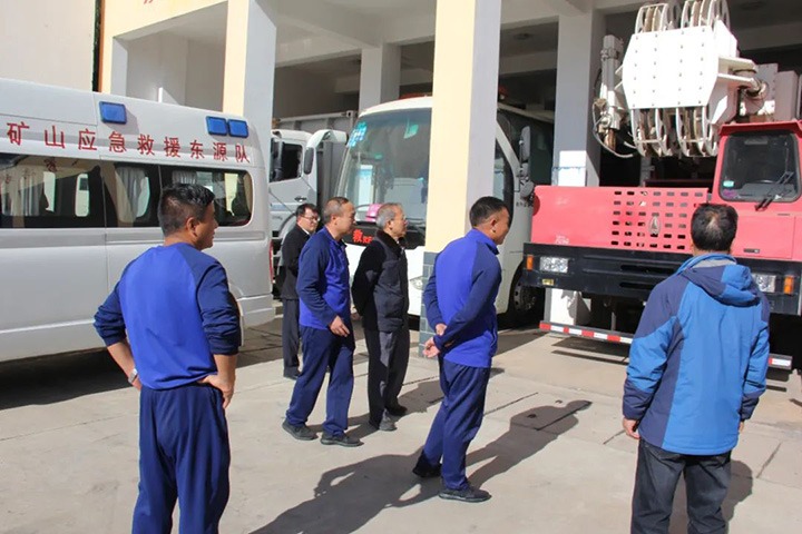 【聚焦云煤】云煤（pp电子）集团党委委员、纪委书记、省监委驻集团监察专员翁立志一行到国家矿山应抢救援东源队检查指导事情