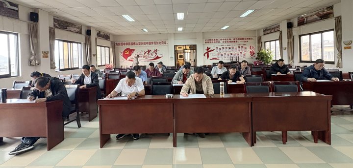 可保煤矿首期工程手艺专业职员手艺提升班现场考试圆满竣事