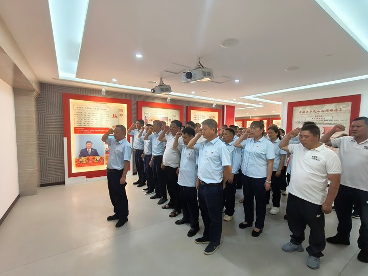 四角地煤矿、天井煤矿党总支联合开展“红色教育+警示教育”主题党日活动