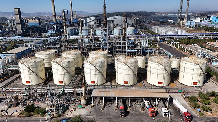 钢浮盘“上岗”，，，铝浮盘“退休”！ VOCs隔离效率超95%